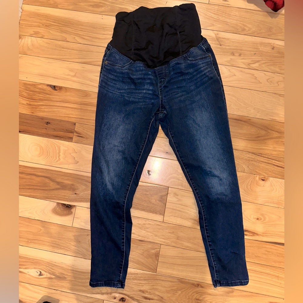 Maternity jeans